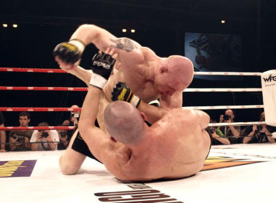 WFC 4: Dynamite - rezultati